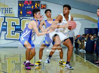 Thumbnail 3 in St. John Bosco vs. La Mirada (St. John Bosco-Gahr Classic) photogallery.
