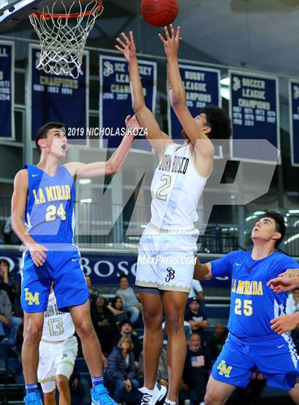 Thumbnail 2 in St. John Bosco vs. La Mirada (St. John Bosco-Gahr Classic) photogallery.