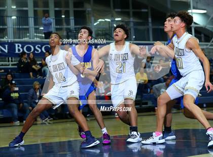 Thumbnail 3 in St. John Bosco vs. La Mirada (St. John Bosco-Gahr Classic) photogallery.