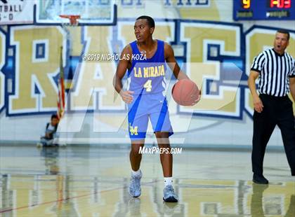 Thumbnail 1 in St. John Bosco vs. La Mirada (St. John Bosco-Gahr Classic) photogallery.