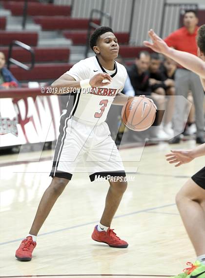 Thumbnail 1 in Thousand Oaks vs. Miller (Rancho Mirage Holiday Invitational) photogallery.