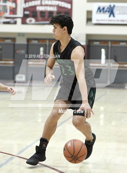 Thumbnail 3 in Thousand Oaks vs. Miller (Rancho Mirage Holiday Invitational) photogallery.