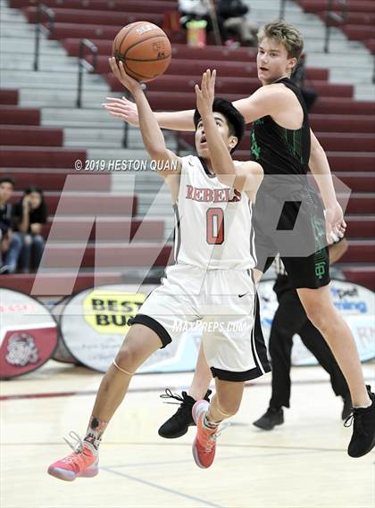 Thumbnail 2 in Thousand Oaks vs. Miller (Rancho Mirage Holiday Invitational) photogallery.