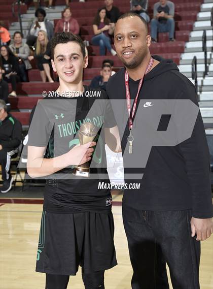Thumbnail 3 in Thousand Oaks vs. Miller (Rancho Mirage Holiday Invitational) photogallery.