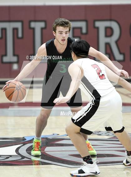 Thumbnail 3 in Thousand Oaks vs. Miller (Rancho Mirage Holiday Invitational) photogallery.