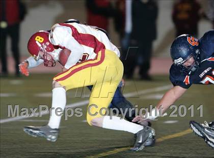 Thumbnail 1 in Chatsworth vs. Fairfax (CIF LA City Section D2 Final) photogallery.