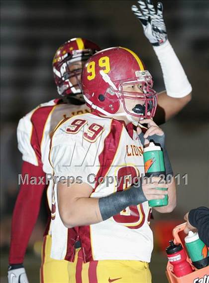 Thumbnail 2 in Chatsworth vs. Fairfax (CIF LA City Section D2 Final) photogallery.