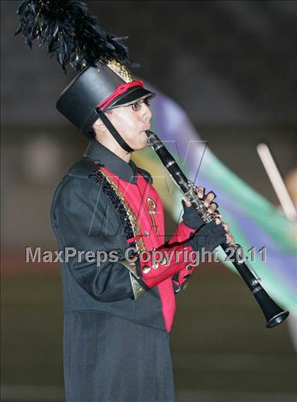 Thumbnail 2 in Chatsworth vs. Fairfax (CIF LA City Section D2 Final) photogallery.