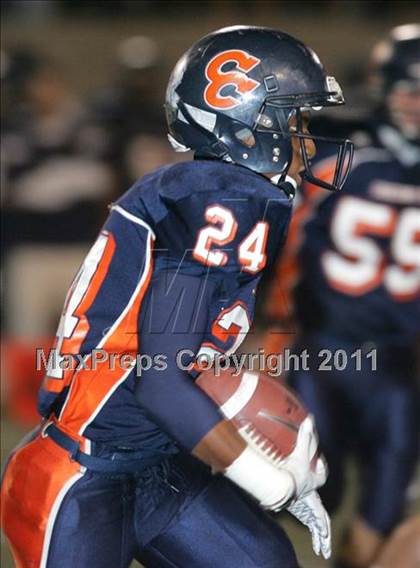 Thumbnail 1 in Chatsworth vs. Fairfax (CIF LA City Section D2 Final) photogallery.