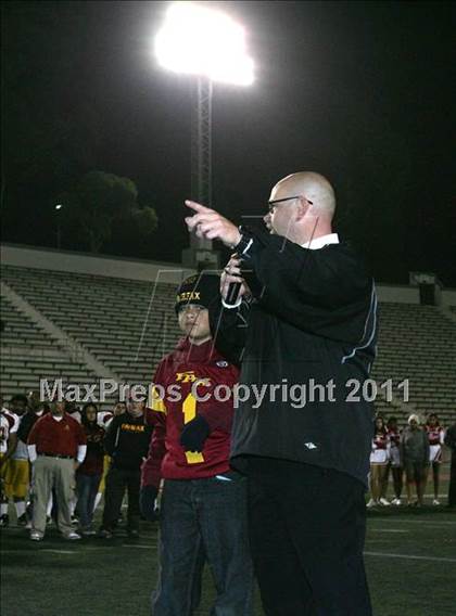 Thumbnail 3 in Chatsworth vs. Fairfax (CIF LA City Section D2 Final) photogallery.