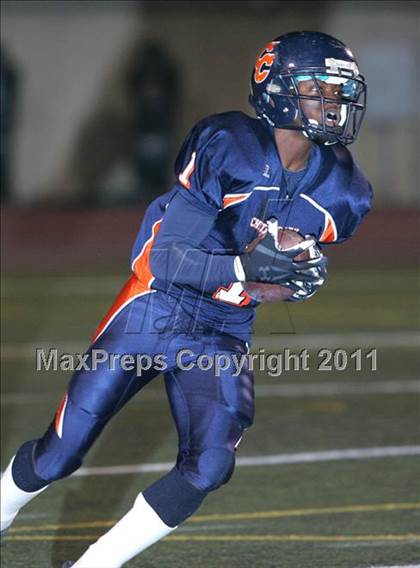 Thumbnail 3 in Chatsworth vs. Fairfax (CIF LA City Section D2 Final) photogallery.