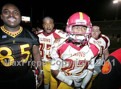 Thumbnail 1 in Chatsworth vs. Fairfax (CIF LA City Section D2 Final) photogallery.