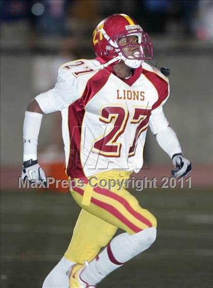 Thumbnail 2 in Chatsworth vs. Fairfax (CIF LA City Section D2 Final) photogallery.