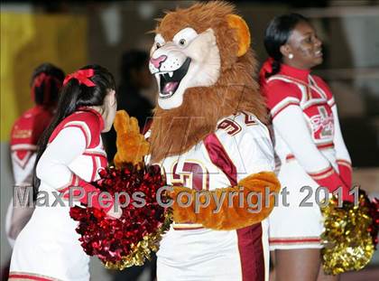 Thumbnail 1 in Chatsworth vs. Fairfax (CIF LA City Section D2 Final) photogallery.