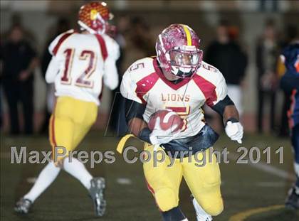 Thumbnail 2 in Chatsworth vs. Fairfax (CIF LA City Section D2 Final) photogallery.