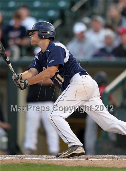 Thumbnail 2 in Penfield vs Webster Thomas (NYSPHSAA Section 5 Class A Final) photogallery.