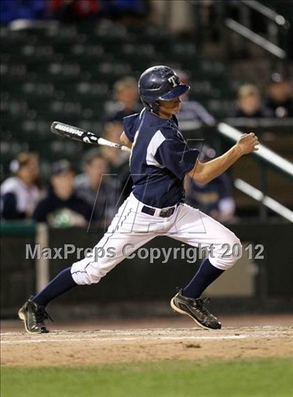 Thumbnail 2 in Penfield vs Webster Thomas (NYSPHSAA Section 5 Class A Final) photogallery.