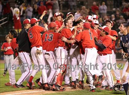 Thumbnail 3 in Penfield vs Webster Thomas (NYSPHSAA Section 5 Class A Final) photogallery.