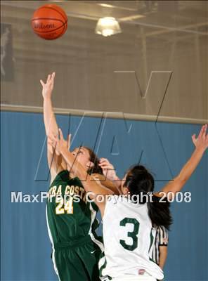 Thumbnail 2 in Edison vs. Mira Costa (Larry Doyle OC Championships) photogallery.