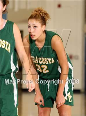 Thumbnail 3 in Edison vs. Mira Costa (Larry Doyle OC Championships) photogallery.