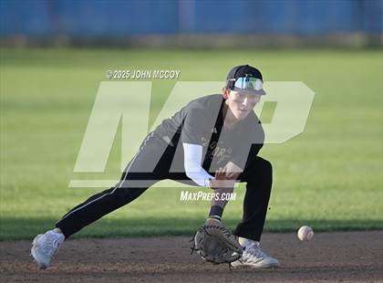 Thumbnail 2 in El Dorado @ La Habra photogallery.