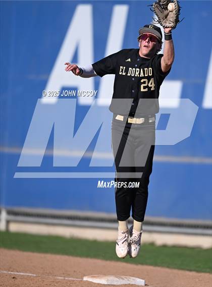 Thumbnail 3 in El Dorado @ La Habra photogallery.