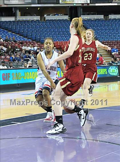 Thumbnail 2 in Calaveras vs Modesto Christian (CIF SJS D4 Final) photogallery.
