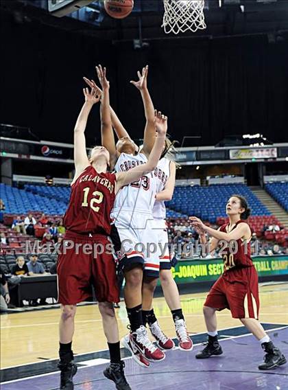 Thumbnail 1 in Calaveras vs Modesto Christian (CIF SJS D4 Final) photogallery.