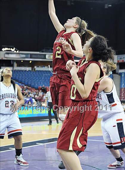 Thumbnail 1 in Calaveras vs Modesto Christian (CIF SJS D4 Final) photogallery.
