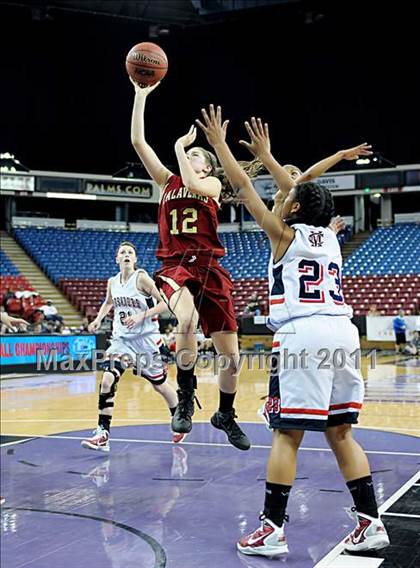 Thumbnail 1 in Calaveras vs Modesto Christian (CIF SJS D4 Final) photogallery.