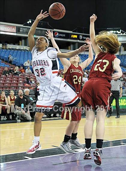 Thumbnail 1 in Calaveras vs Modesto Christian (CIF SJS D4 Final) photogallery.