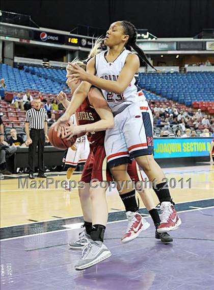 Thumbnail 2 in Calaveras vs Modesto Christian (CIF SJS D4 Final) photogallery.