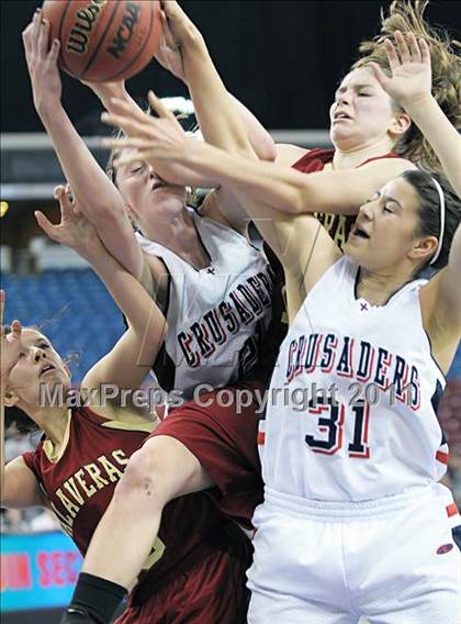 Thumbnail 2 in Calaveras vs Modesto Christian (CIF SJS D4 Final) photogallery.