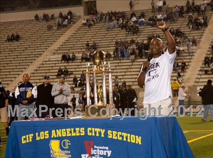 Thumbnail 2 in South East vs. Marshall (CIF LACS D2 Final) photogallery.