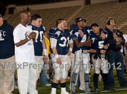 Thumbnail 2 in South East vs. Marshall (CIF LACS D2 Final) photogallery.