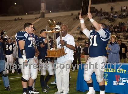 Thumbnail 1 in South East vs. Marshall (CIF LACS D2 Final) photogallery.