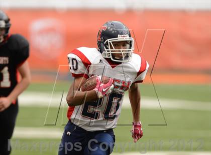 Thumbnail 3 in Tully vs. Institute of Tech (Kickoff Classic) photogallery.
