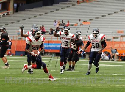 Thumbnail 2 in Tully vs. Institute of Tech (Kickoff Classic) photogallery.