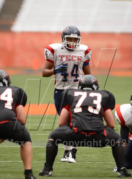 Thumbnail 3 in Tully vs. Institute of Tech (Kickoff Classic) photogallery.