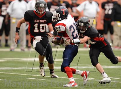 Thumbnail 2 in Tully vs. Institute of Tech (Kickoff Classic) photogallery.