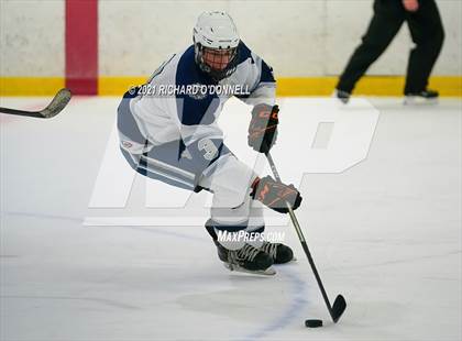 Thumbnail 3 in St. John-Vianney vs Manasquan/Point Beach photogallery.