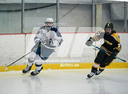 Thumbnail 2 in St. John-Vianney vs Manasquan/Point Beach photogallery.