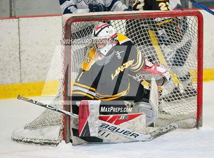 Thumbnail 2 in St. John-Vianney vs Manasquan/Point Beach photogallery.