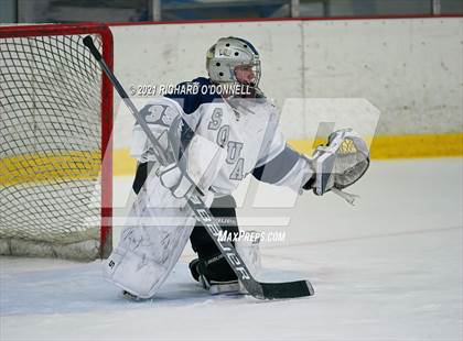 Thumbnail 1 in St. John-Vianney vs Manasquan/Point Beach photogallery.
