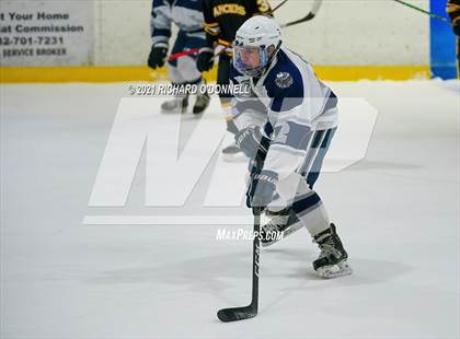 Thumbnail 2 in St. John-Vianney vs Manasquan/Point Beach photogallery.
