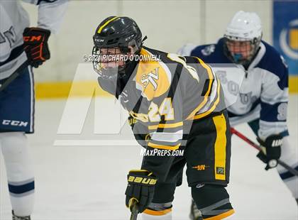 Thumbnail 1 in St. John-Vianney vs Manasquan/Point Beach photogallery.
