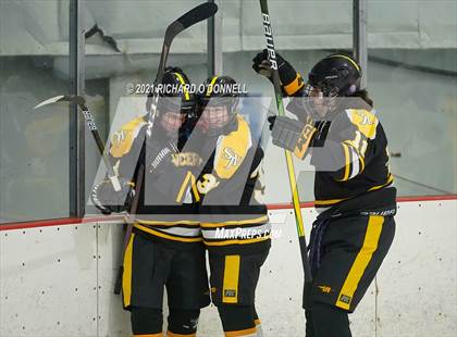 Thumbnail 2 in St. John-Vianney vs Manasquan/Point Beach photogallery.