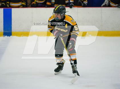 Thumbnail 1 in St. John-Vianney vs Manasquan/Point Beach photogallery.