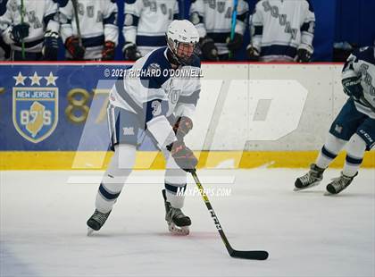 Thumbnail 3 in St. John-Vianney vs Manasquan/Point Beach photogallery.