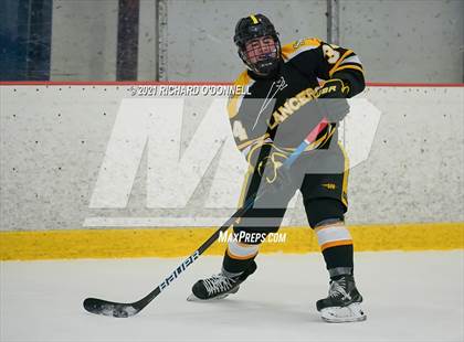 Thumbnail 2 in St. John-Vianney vs Manasquan/Point Beach photogallery.